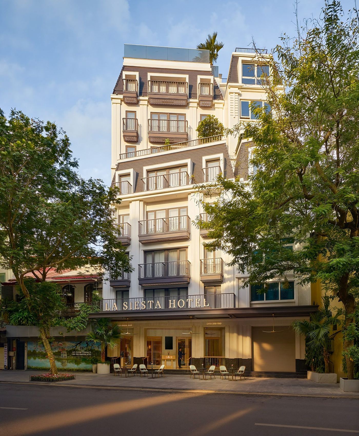 La Siesta Premium Lakeside