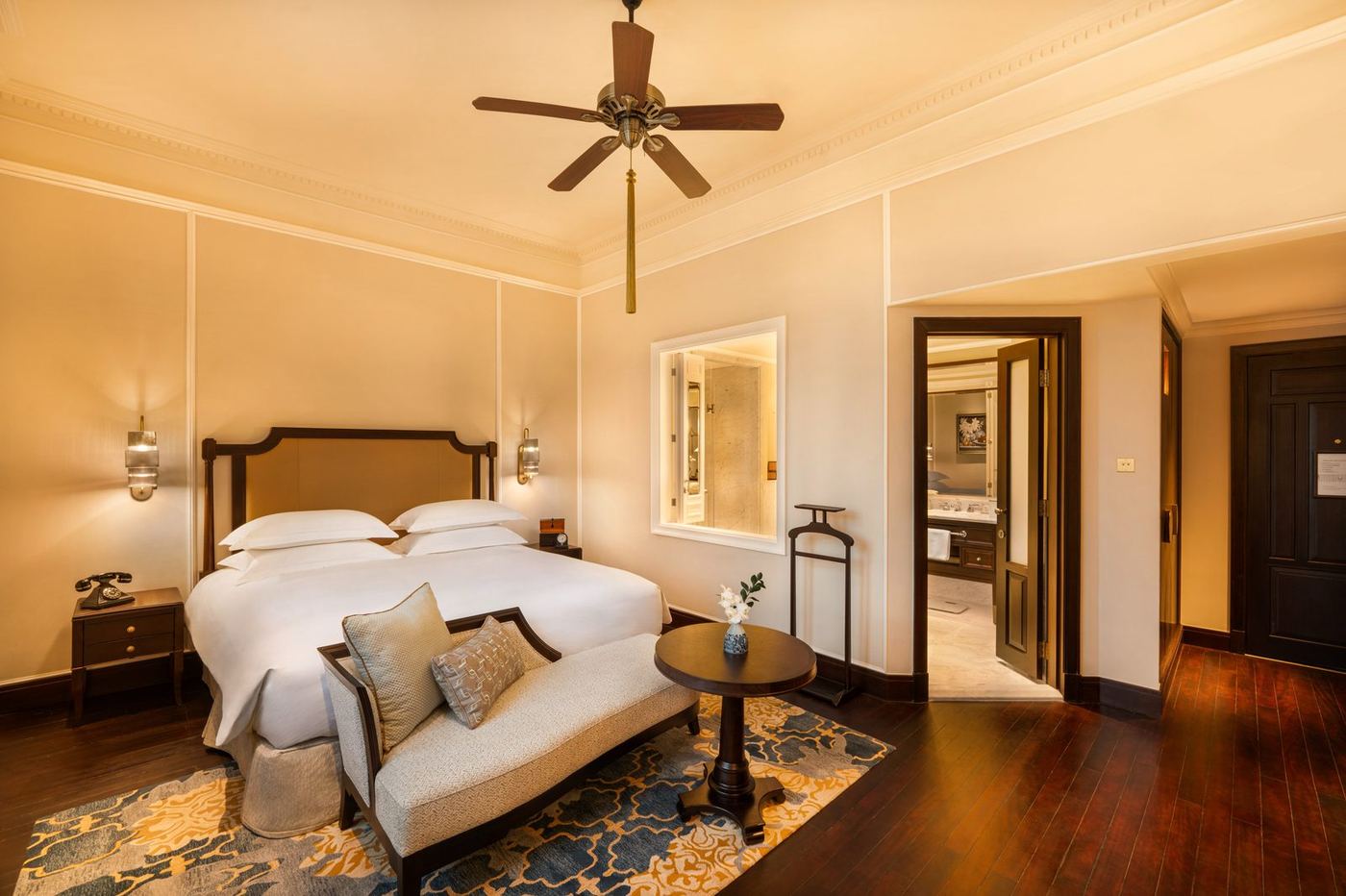 Heritage Wing Grand Luxury Room (37 m²)